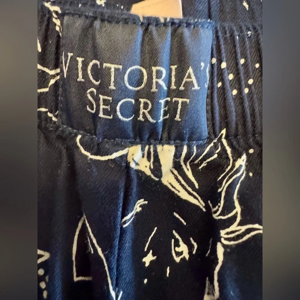 Victoria's Secret Midnight Blue Pegasus Pajama Set Size S EUC - Picture 4 of 9